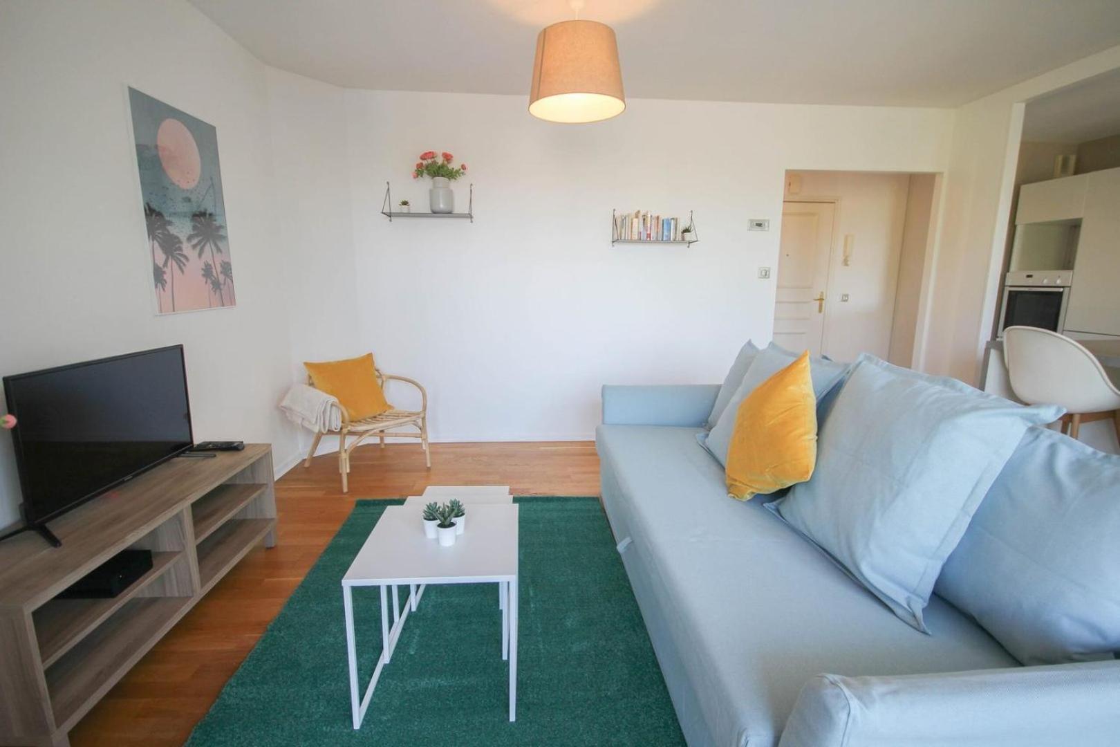Apartment In Residence With Balcony And Parking Lille Eksteriør billede